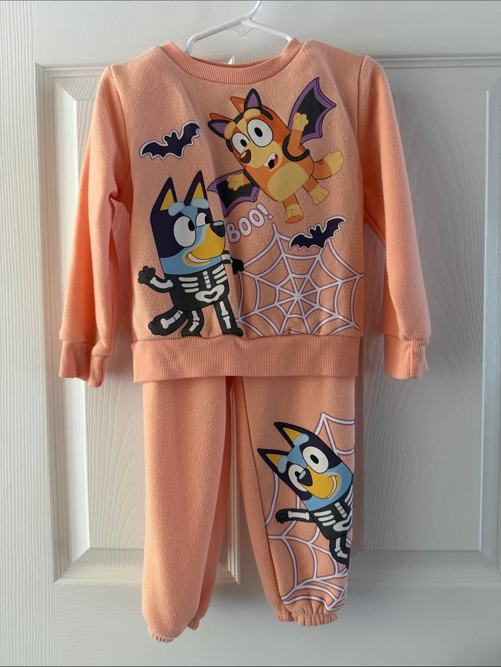 Bluey Peach Kids Halloween Sweatsuit Set - Bluey Skeleton Print, Size 3T